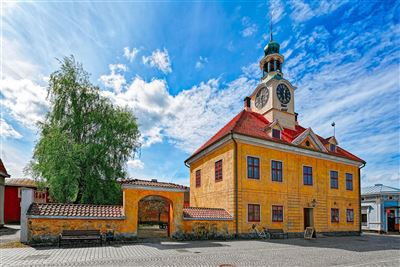 Rathaus in der Altstadt Rauma, Finnland